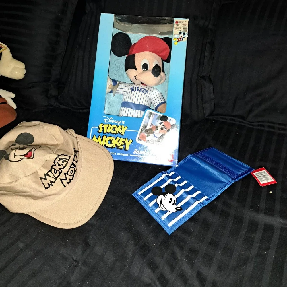 Disney's Sticky Mickey Mouse Baseball 11 in doll with cap and wallet